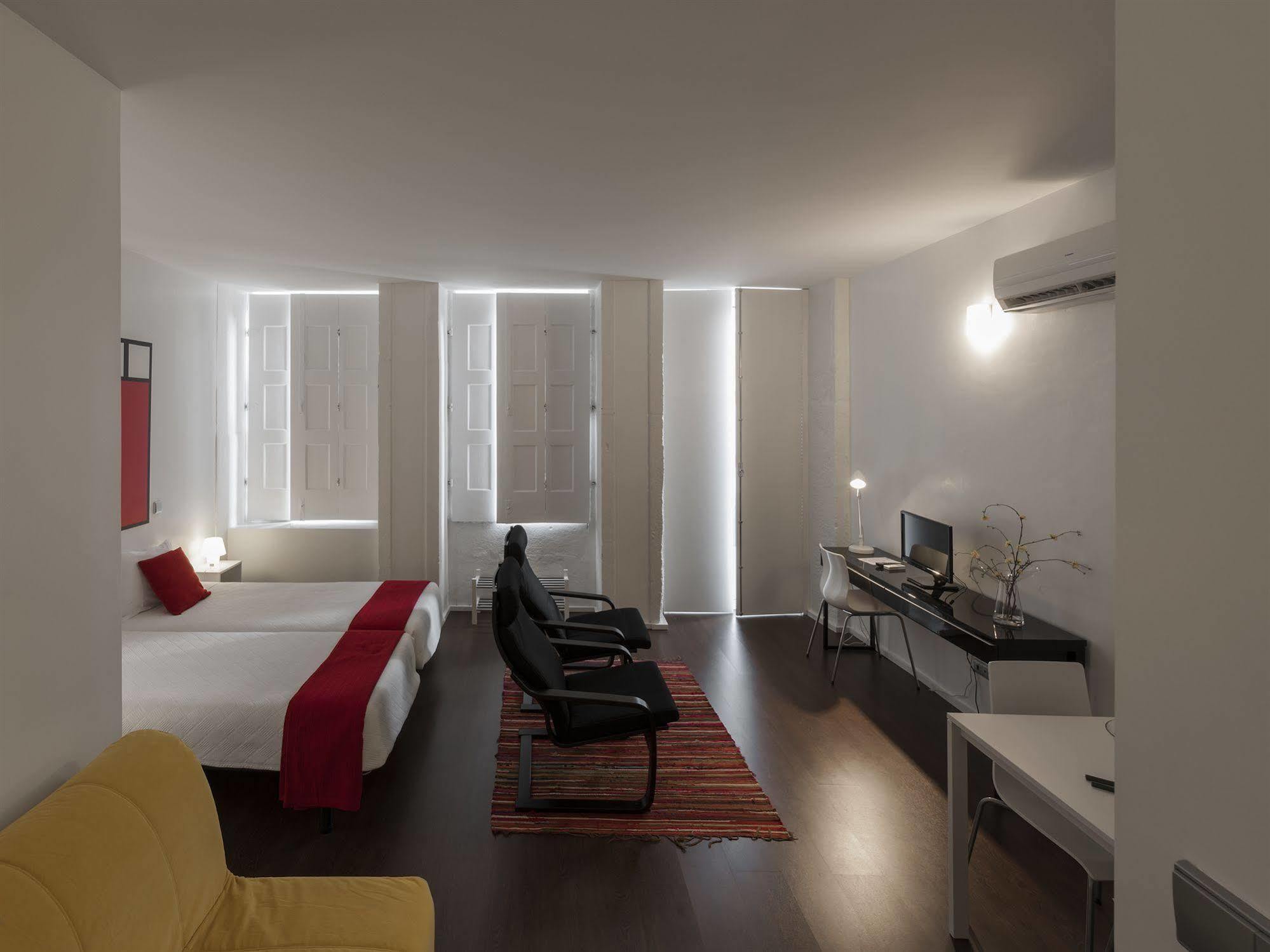 Fine Arts Studios By Olala Homes Porto Eksteriør bilde